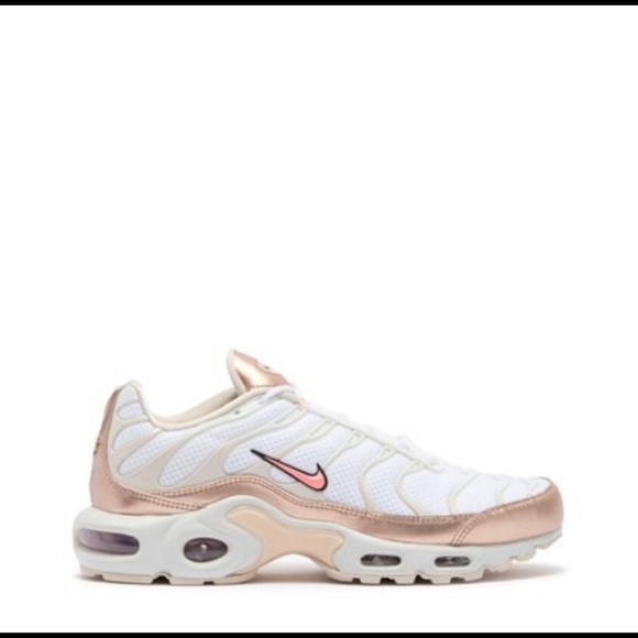 air max plus rose gold